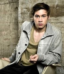 David Kross - German Actor 5a9cdf3d78481.jpg