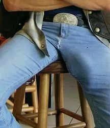 Boys in Jeans 5a9d6e4657ded.jpg