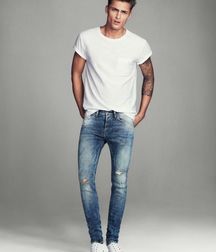 Boys in Jeans 5a9d6e94a670f.jpg