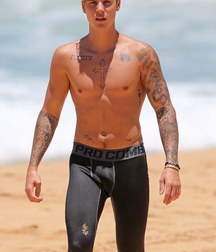Boys in Color: Grey 5a9ea430cf71b.jpg