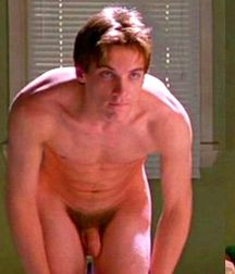 Jonathan Rhys-Meyers: Talented and Charismatic 5aab68287e6d4.jpg