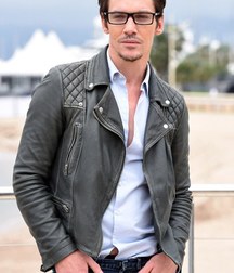 Jonathan Rhys-Meyers: Talented and Charismatic 5aab69241d3d0.jpg