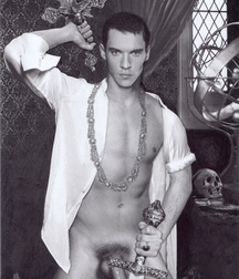 Jonathan Rhys-Meyers: Talented and Charismatic 5aab692b81005.jpg