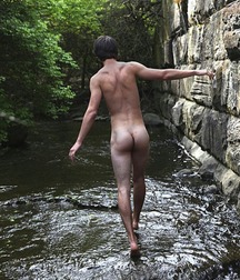 Nature Boys 5acf99a9da4dc.jpg