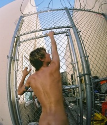 Toy Boys 5ad37ca0604de.jpg