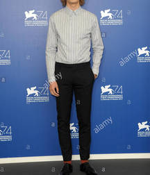 Charlie Pummer - The New Kid 5b492519bee2f.jpg