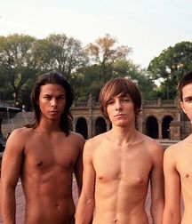 Hot Youth 5b69ce9a1c7f6.jpg