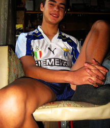 Hot(ties) in Shorts 5b8d315fb5bb1.png
