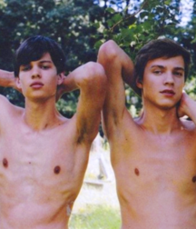 Boy Meets Boy 5ba11107c701e.png
