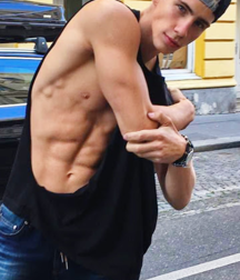 Hotness 5ba37ee2e3bf6.png