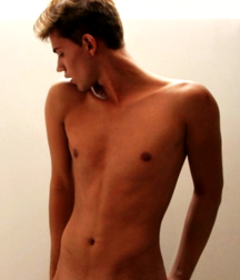Hotness 5ba37f85ae3a1.png