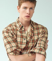 Harris Dickinson - New star 5bb0c49313f83.jpg