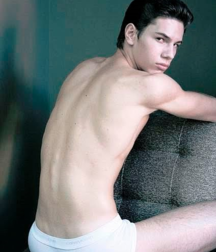 Fashion World Boys 5bb0e8d5c4785.png