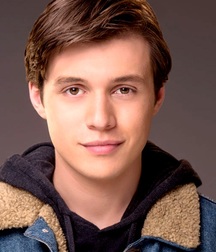 Nick Robinson ("Love Simon") 5bb8e4442c18f.jpg