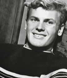 Tab Hunter (in memoriam) 5bb8f6d92574a.jpg