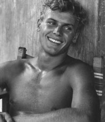 Tab Hunter (in memoriam) 5bb8f70b81698.jpg