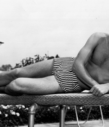 Tab Hunter (in memoriam) 5bb8f77f13ee5.jpg