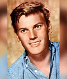 Tab Hunter (in memoriam) 5bb8f7e2f0d7e.jpg