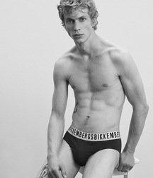 Fashion Boys Porn 5f1d6abbaca2b.jpg
