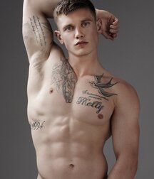 Naked Torso Gay Tube 5f2d48b2e1b13.jpg