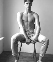 Naked Torso Gay Tube 5f2d48bb76ac1.jpg