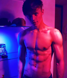 Naked Torso Gay Tube 5f2d490c73b17.jpg