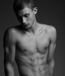 Jungs Torso Gay Tube 5f9068cb7593b.jpg