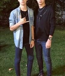 Tight Jeans on Cuties Gay Tube 5f9ee0682afe1.jpg