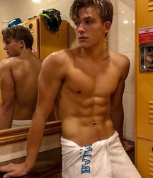 November Boys Gay Tube 5f9fe01485e22.jpg