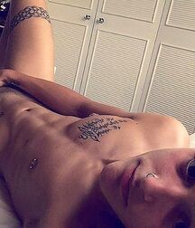 Bed Boys Gay Tube Teens 5faab4ee23279.jpg