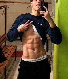 Dream Boyfriends Gay Tube 602f9c5ee26b0.jpg