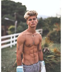 Dream Boyfriends Gay Tube 602f9c7505c21.jpg