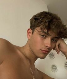 March Boys Gay Tube Shirtless 603c028e1b002.jpg