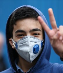 Mask New Chic Gay Tube 604a1fc99d58a.jpg