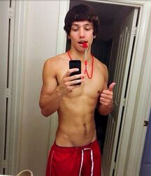 April Boys Gay Tube 60654fcf053fd.jpg