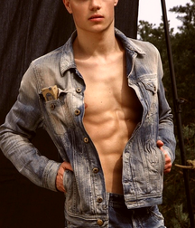 May Boys Gay Boys Tube 608e8eac9a2aa.png