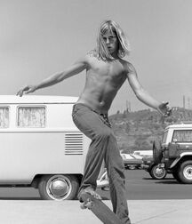 Skater Boys 1970's Gay Tube 60a6438e7d4b8.jpg
