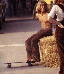Skater Boys 1970's Gay Tube 60a6442c18cfb.jpg
