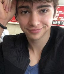 Ron Levi  5e8691ce6257a.jpg