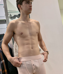 Ron Levi  5e8691dec5b49.jpg