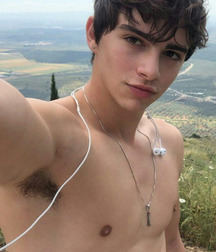 Ron Levi  5e8691e3287ee.jpg