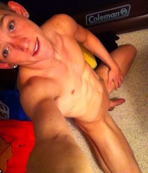 Boys I like 5a5fa17e63620.jpg