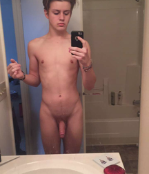 Boys I Find Attractive 5a64f2ce4d30f.png