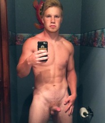 Boys I Find Attractive 5a64f2efb9442.jpg