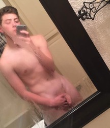 Boys I Find Attractive 5a64f3225e623.jpg