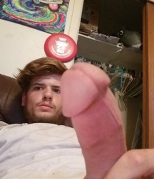 Boys I Find Attractive 5a64f35b1a441.jpg