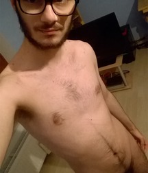 Cute Faces + Cute Cocks 5a6a9c2fcd7d0.jpg