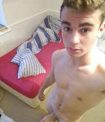 Cute Faces + Cute Cocks 5a6a9c6a6b18f.jpg