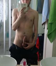 Cute Faces + Cute Cocks 5a6a9c99ba8ca.jpg