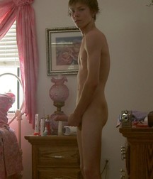Naked Boys I Like 5a6dd01bade84.jpg